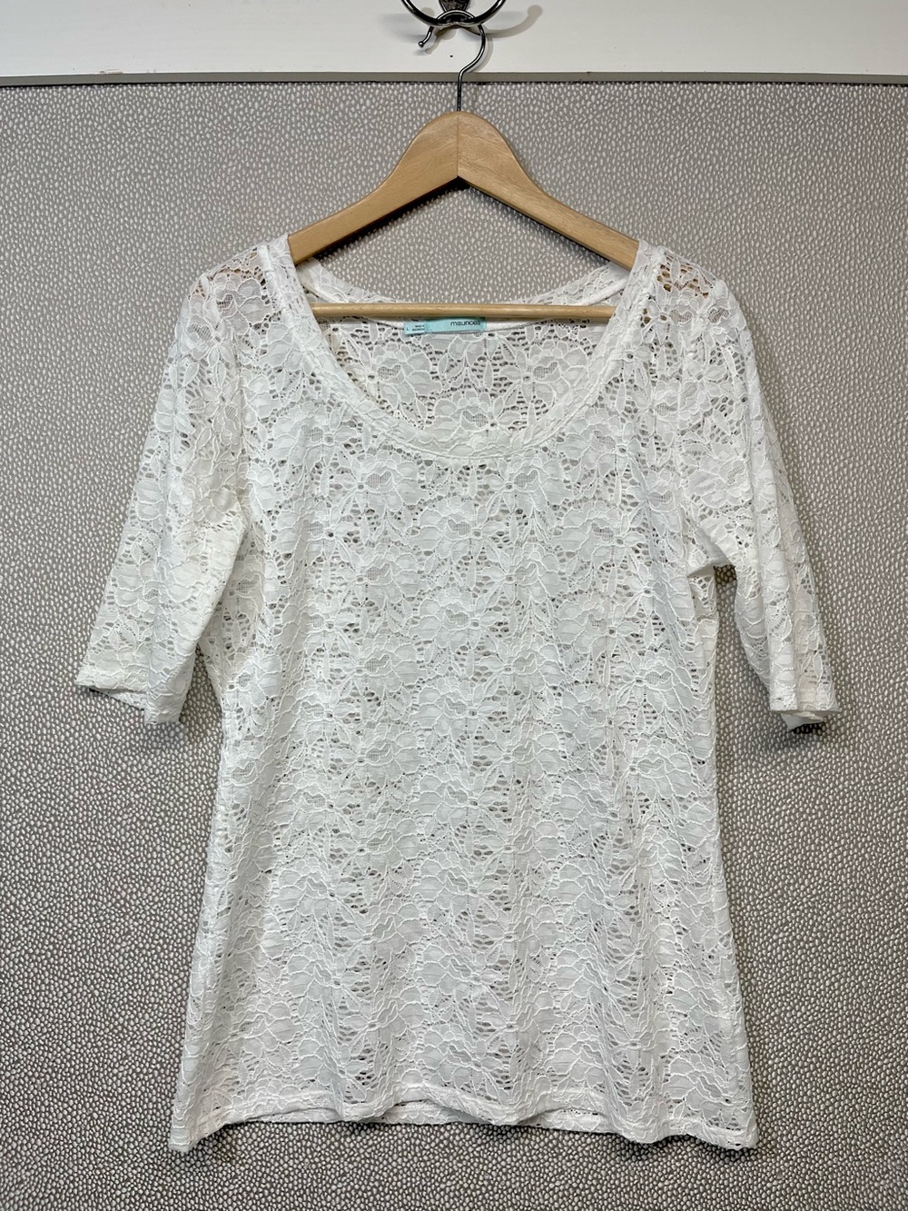 🆑 L Maurices White Lace Scoop Neck Women's Top CLEARANCE